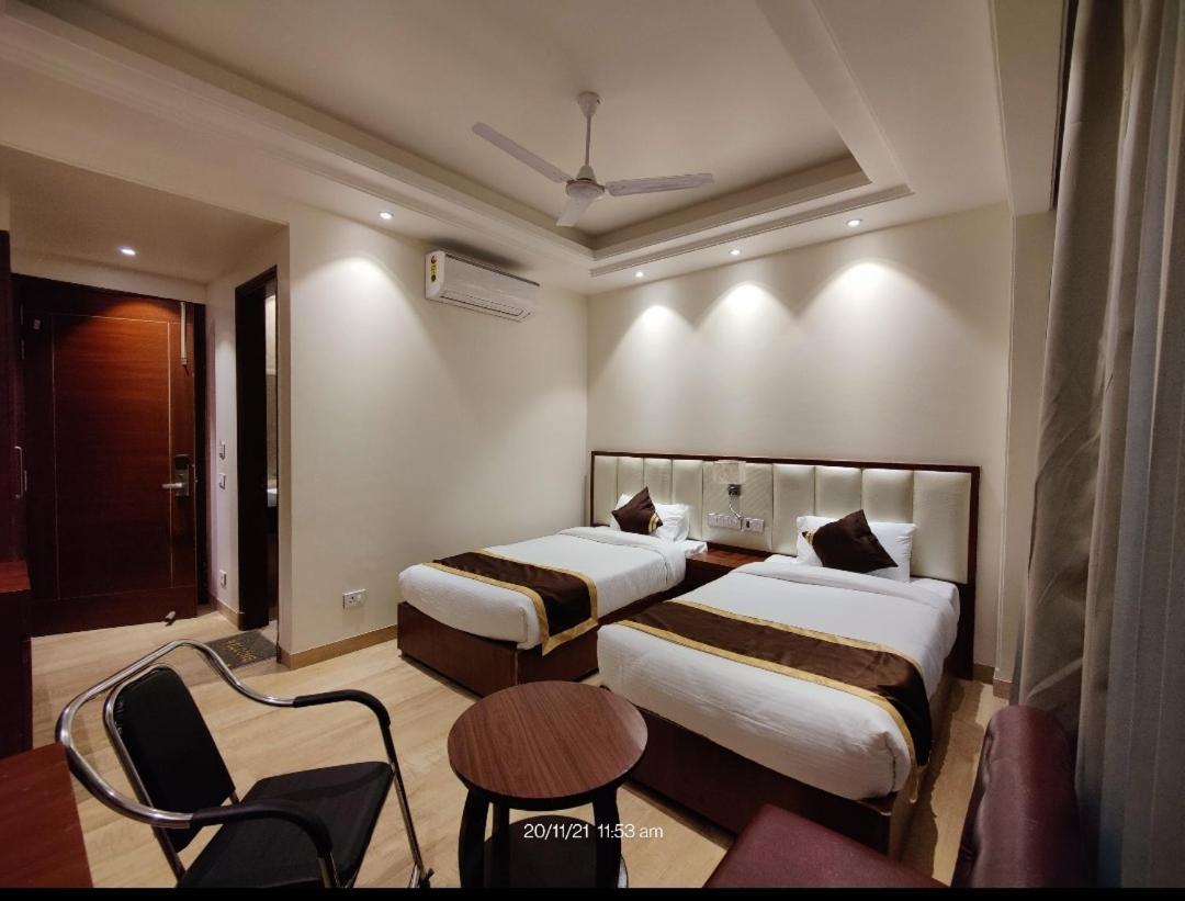 Mds Royal Resort Tulsipur Exterior photo